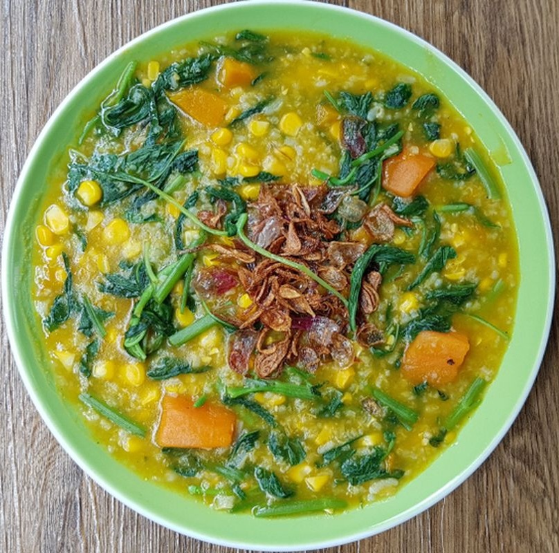 Tinutuan (Bubur Manado)